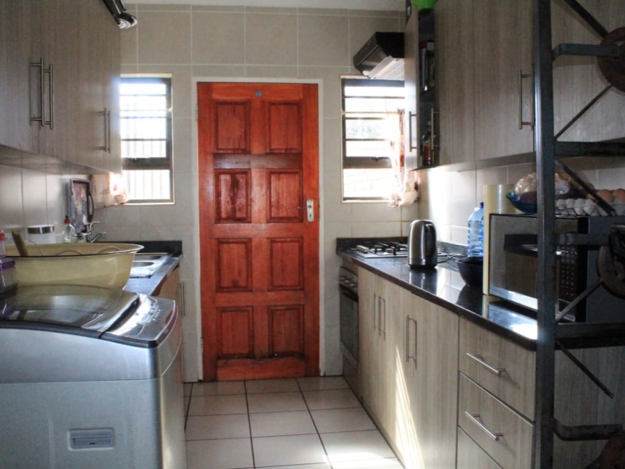 2 Bedroom Property for Sale in Potchefstroom North West